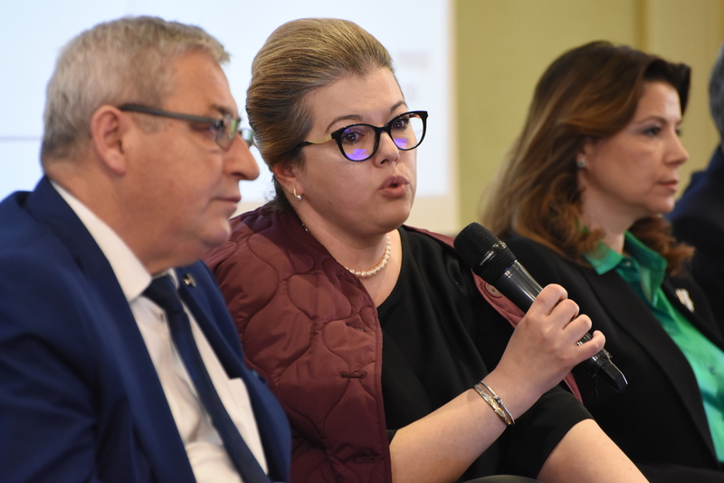 Eveniment Profit.ro IMM – Micii antreprenori, prinși în mijlocul tensiunilor economice și sociale - Ediția a V-a