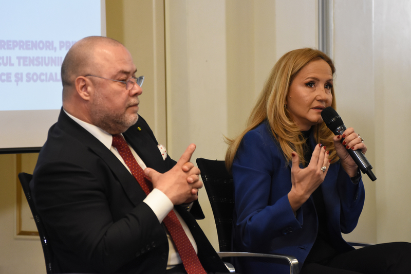 Eveniment Profit.ro IMM – Micii antreprenori, prinși în mijlocul tensiunilor economice și sociale - Ediția a V-a