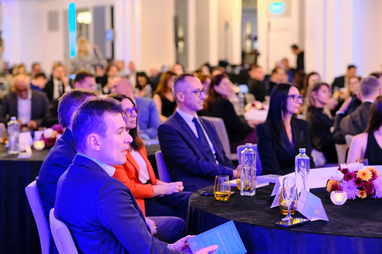 Gala aniversară - 10 ANI de "Povești cu profit... made in Romania" 2025
