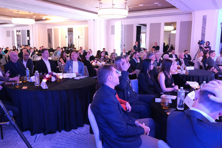 Gala aniversară - 10 ANI de "Povești cu profit... made in Romania" 2025
