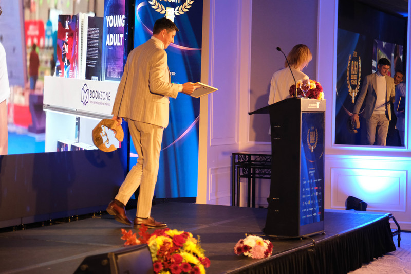 Gala aniversară - 10 ANI de "Povești cu profit... made in Romania" 2025
