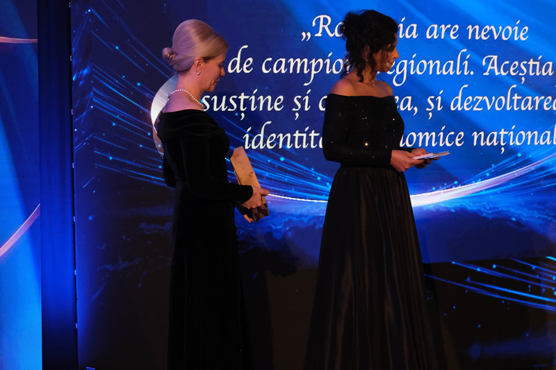 Gala aniversară - 10 ANI de "Povești cu profit... made in Romania" 2025
