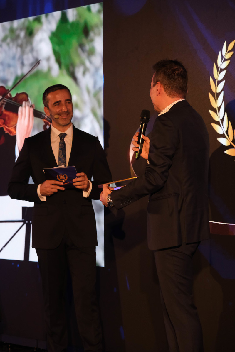 Gala aniversară - 10 ANI de "Povești cu profit... made in Romania" 2025
