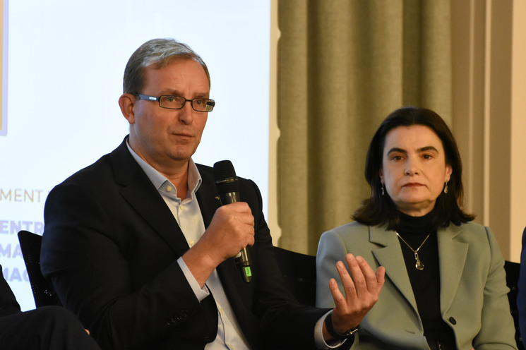 ​Eveniment Profit Financial.forum - Provocări pentru piețele financiare într-o economie marcată de dezechilibre macro și presiuni fiscale - Ed. a VIII-a