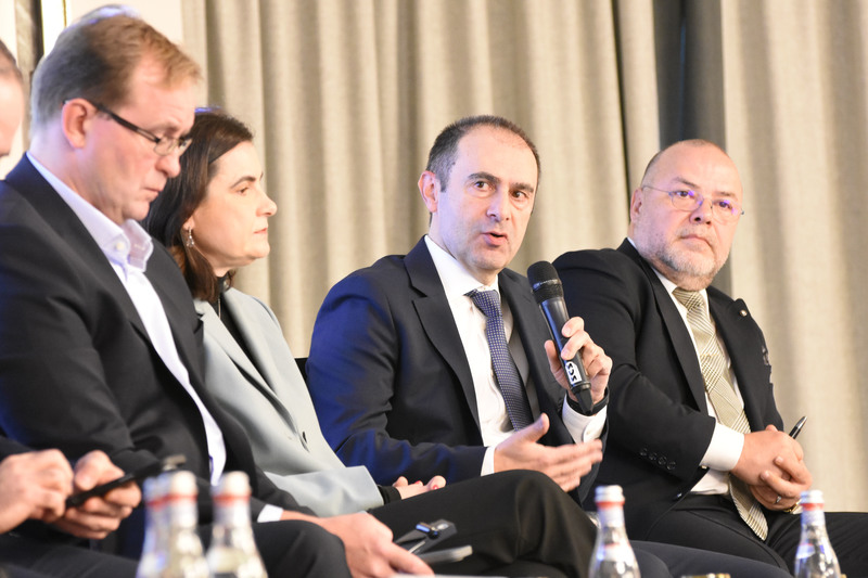 ​Eveniment Profit Financial.forum - Provocări pentru piețele financiare într-o economie marcată de dezechilibre macro și presiuni fiscale - Ed. a VIII-a