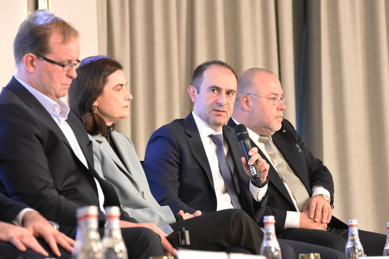 ​Eveniment Profit Financial.forum - Provocări pentru piețele financiare într-o economie marcată de dezechilibre macro și presiuni fiscale - Ed. a VIII-a