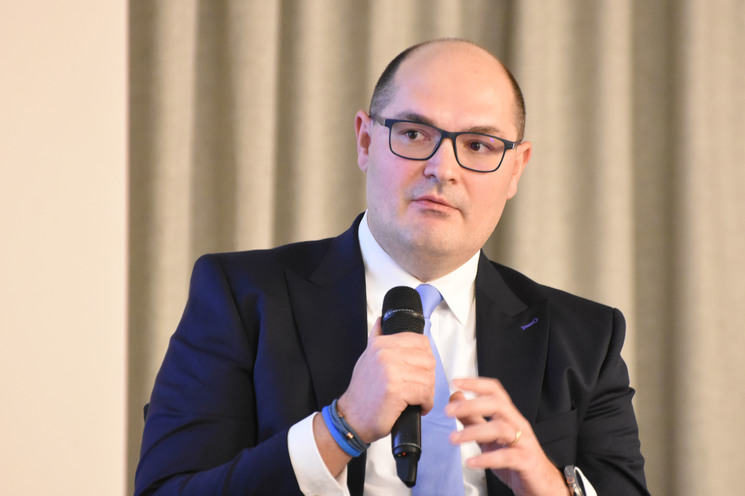 ​Eveniment Profit Financial.forum - Provocări pentru piețele financiare într-o economie marcată de dezechilibre macro și presiuni fiscale - Ed. a VIII-a