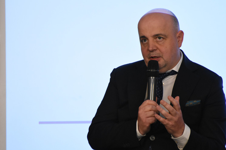 ​Eveniment Profit Financial.forum - Provocări pentru piețele financiare într-o economie marcată de dezechilibre macro și presiuni fiscale - Ed. a VIII-a