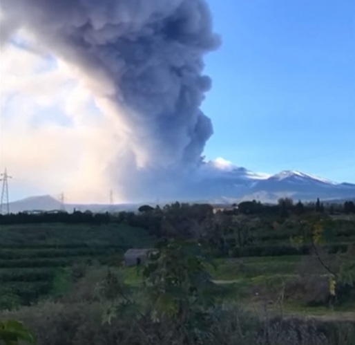 VIDEO Sicilia, zguduită de un cutremur cu magnitudine 4,8 ca urmare a erupției vulcanului Etna
