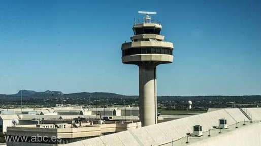 Un avion a aterizat de urgență în Spania, iar pasagerii au fugit