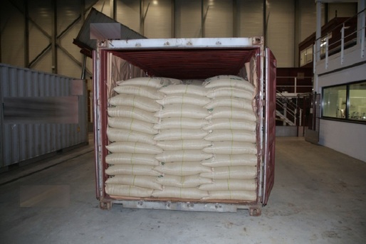 Peste 500 de kilograme de cocaină au fost găsite într-un container cu saci de cafea boabe destinați fabricii Nespresso a Nestle