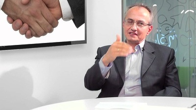 Florin Trandafirescu, revocat de la șefia Unilever South Central Europe, care coordonează afacerile gigantului anglo-olandez pe 8 piețe. El a fost înlocuit cu un expert în vânzări, ex Procter&Gamble, Coca Cola și Nestle