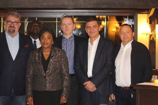 Un grup de oameni de afaceri români - indicat în presa din Ghana ca "business moguls" care pregătesc investiții