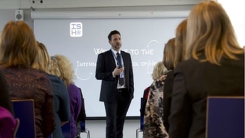 Cea mai veche școală internațională din București își schimbă directorul american și își aduce conducător din Helsinki
