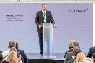 Clariant, care pregătește o investiție de 140 milioane euro în România, își pierde brusc CEO-ul