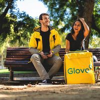 Glovo se extinde în România