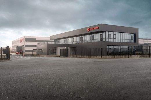 Grupul danez Rockwool angajează în România. "Mizăm pe o evoluție bună a pieței termoizolațiilor.”