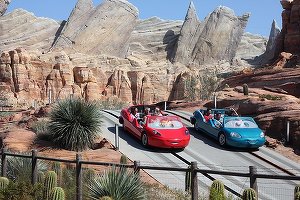 Disney anunță concedieri masive din cauza Covid-19