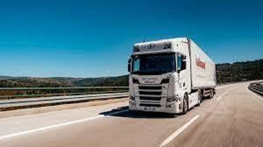Tranzacție - Germanii de la Hellmann Worldwide Logistics cumpără afacerile din România ale firmei de curierat rapid Innight Express