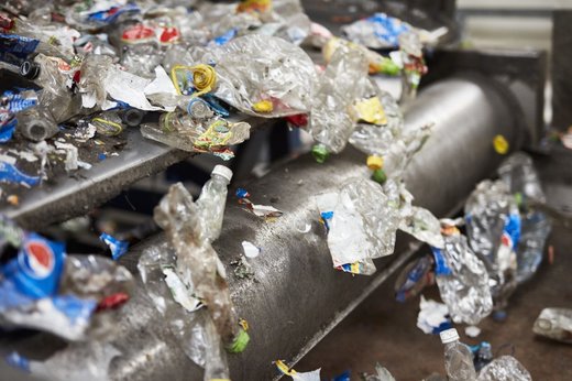 Austriecii de la Alpla, firma românească Ecohelp și UPT investesc 7,5 milioane euro într-o nouă fabrică de reciclare PET în Târgu Mureș  