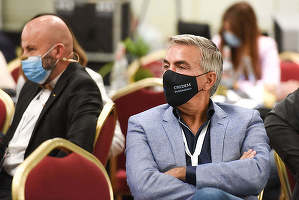 Anastasiu: Circa 100.000 de firme, care și-au amânat anul trecut datoriile, au acum dificultăți mai mari; va crește semnificativ numărul insolvențelor: avem companii sărace cu patroni bogați