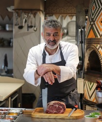 FOTO Joseph Hadad extinde Caju și are planuri pentru o nouă locație: Nu există în țară așa ceva. Cine face rezervare achită 40% înainte. Vreau să aduc Michelin. Oamenii au luat-o razna, nu mai vor să muncească