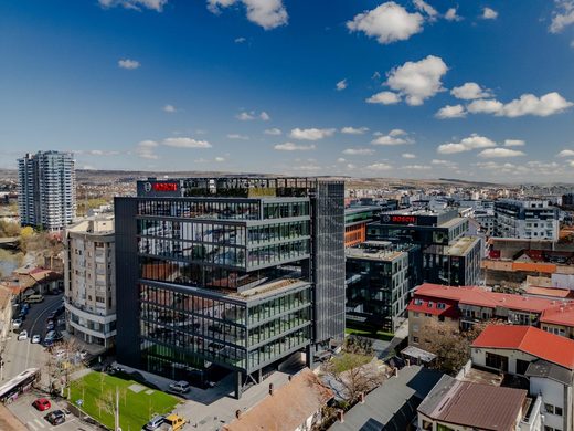 FOTO Bosch inaugurează a doua clădire de birouri pentru Centrul de Inginerie din Cluj, investiție de 21 milioane euro