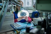 Tranzacție - FOTO Elvețienii de la Variosystems cumpără fabrica din România a Schurter, care tocmai a fost extinsă