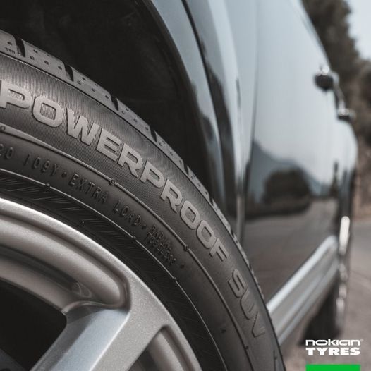 VIDEO&FOTO Nokian Tyres, care a plecat din Rusia alegând România și a produs prima anvelopă la mega-investiția de la Oradea, semnează un împrumut de 150 milioane euro tot pentru producția din România. „Fabrica noastră face istorie.