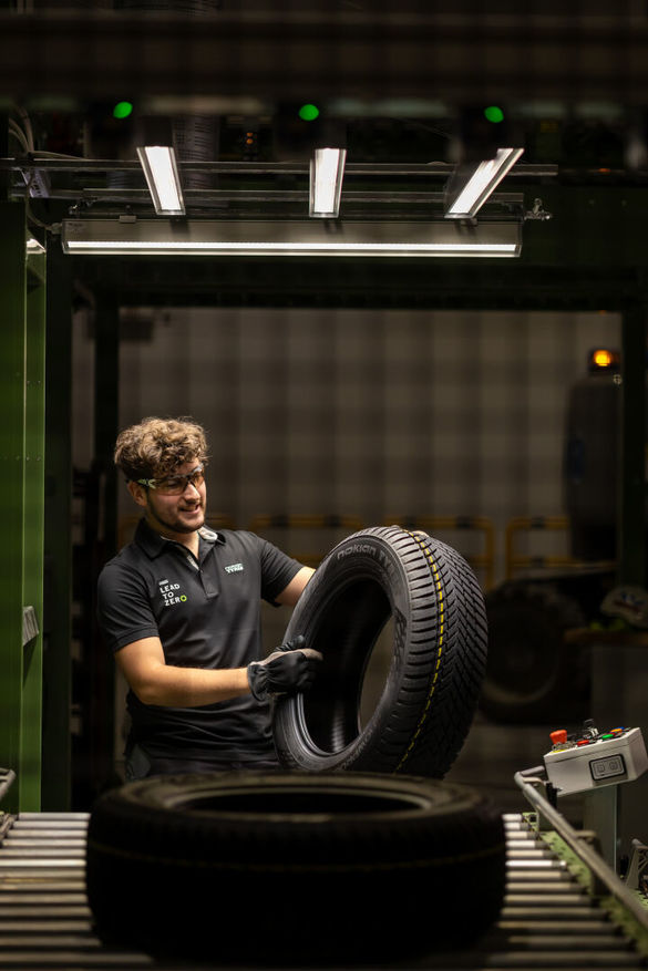 VIDEO&FOTO Nokian Tyres, care a plecat din Rusia alegând România, a lansat oficial mega-investiția de la Oradea