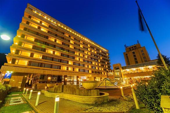 FOTO Aro-Palace Brașov, celebrul hotel proiectat de nepotul lui Ion Creangă, intră în familia gigantului Hyatt