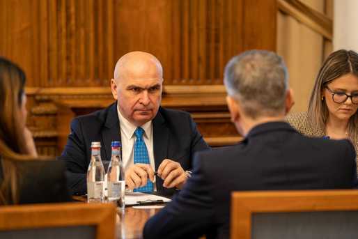 Bolojan a chemat la discuții toate camerele de comerț din România