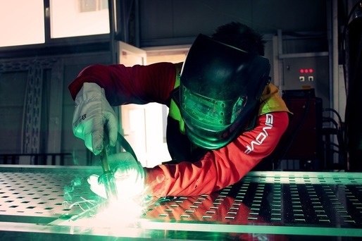 Industria românească dă din nou semnale de scădere
