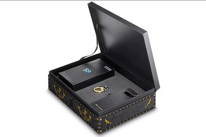 VIDEO&FOTO După seria Batman, Samsung lansează Galaxy S8 Pirates of the Caribbean edition