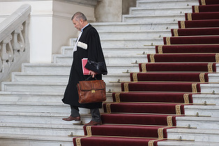 „Risc de blocaj operațional major la sistemul de asistență judiciară”: Licitație de aproape 3,5 milioane de euro pentru a digitaliza activitatea avocaților