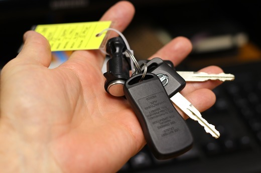 LEGE Apare un nou document obligatoriu la vânzarea unui autoturism