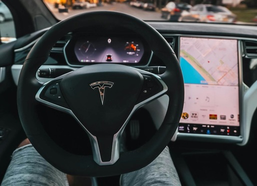 Datele interne ale Tesla arată că a redus forța de muncă cu cel puțin 14% în acest an