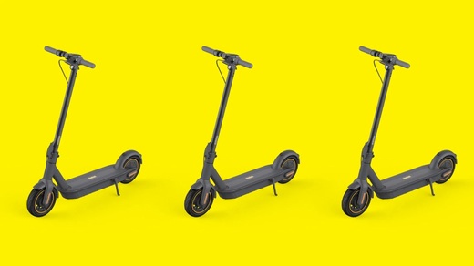 Segway recheamă peste 200.000 de trotinete