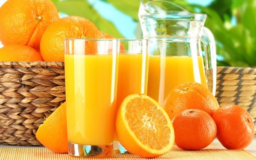 Mai vrea lumea suc de portocale?
