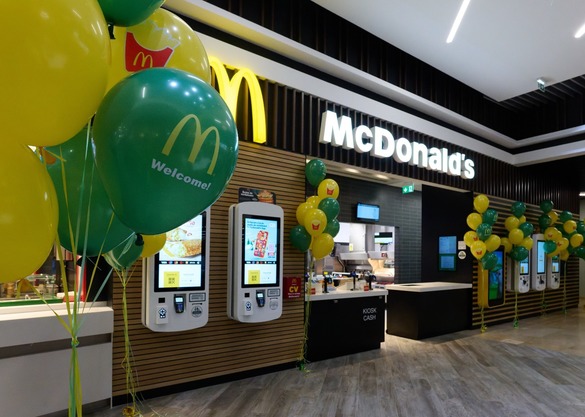 McDonald’s deschide un nou restaurant în București FOTO