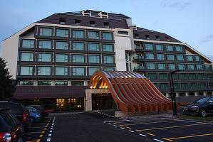 CONFIRMARE FOTO Hotelul Orizont, punct de referință în Predeal, intră în operarea The Makers, în care fondatorii City Grill și Eurolines sunt acționari
