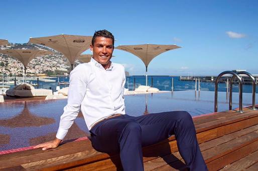 Cristiano Ronaldo și-a deschis un hotel în Madeira. Aeroportul din Funchal va primi numele starului portughez
