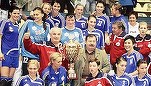 DOCUMENT Legenda handbalului feminin românesc CS Oltchim Râmnicu Vâlcea, în faliment de aproape 4 ani, își vinde trofeele din vitrină pentru a-și plăti creditorii
