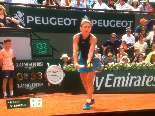 Simona Halep a anunțat că are hernie de disc