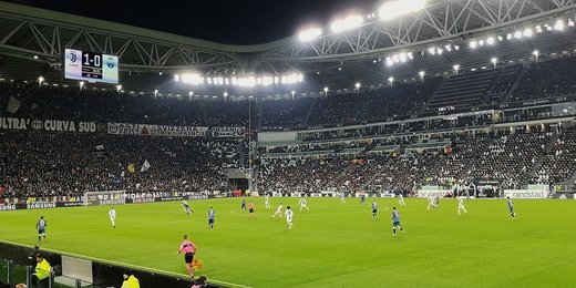 Campionatul de fotbal al Italiei - suspendat oficial