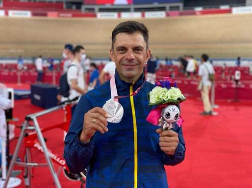 VIDEO&FOTO Eduard Novak, ministrul Sportului, a obținut medalia de argint la Jocurile Paralimpice de la Tokyo