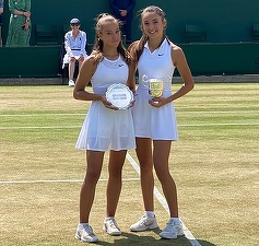VIDEO Pe urmele Simonei Halep! Două românce, în finala junioarelor U14 de la Wimbledon
