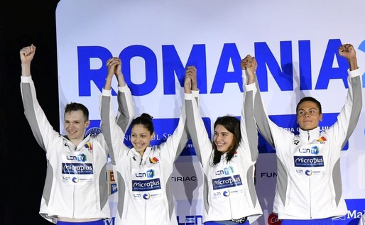 România - medalie de argint la CM Natație Juniori în proba de ștafeta mixtă 4x100 metri liber