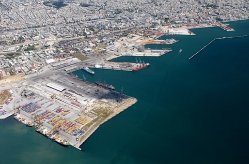 Grecia obține aproape 232 de milioane de euro din vânzarea portului Salonic