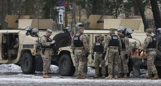 Varșovia vrea o prezența militară americană permanentă în Polonia; Kremlinul amenință cu contramăsuri